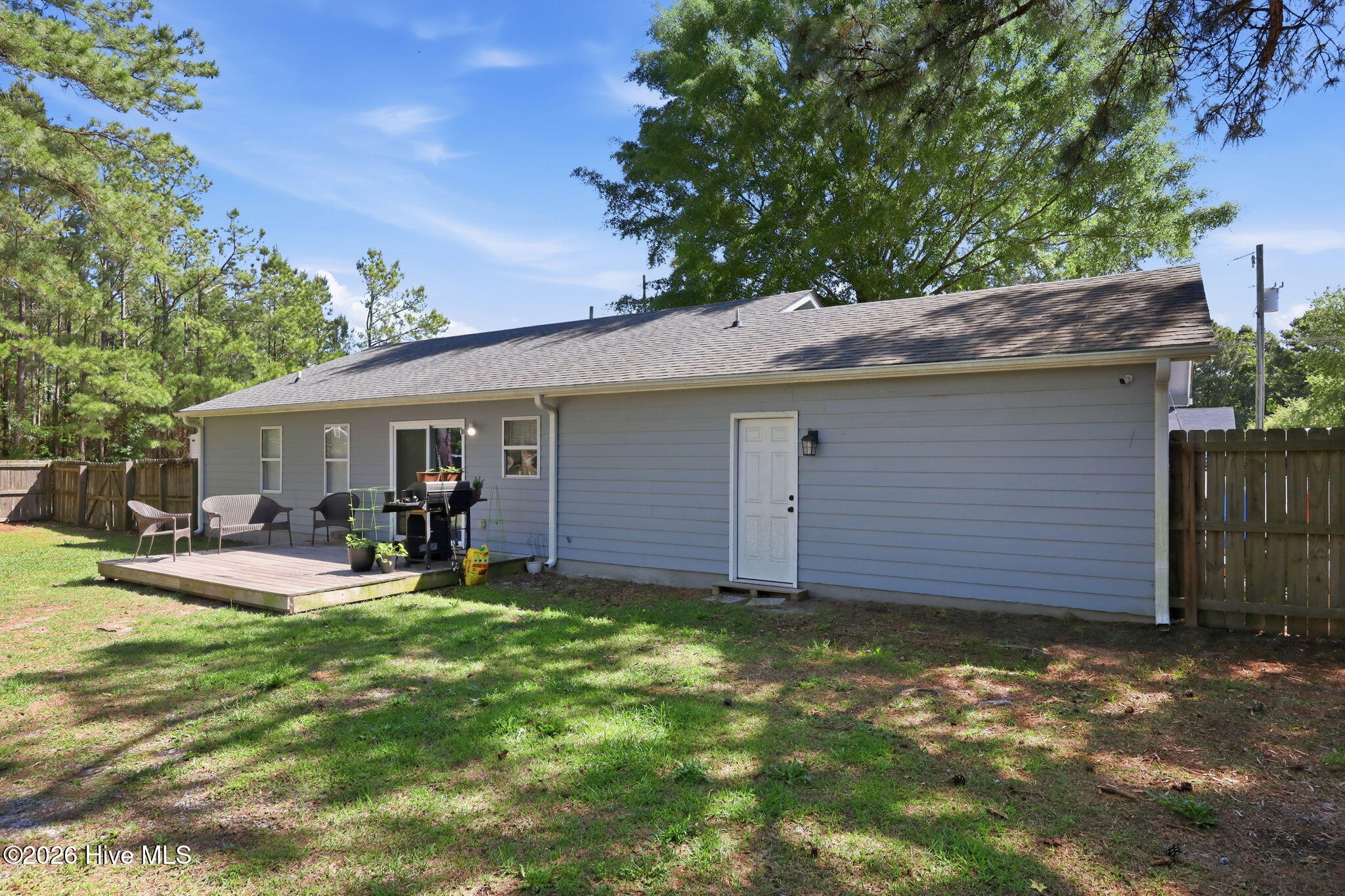 339 Riggs Road Hubert, NC 28539 - Photo 14 of 51 49-web-or-mls-IMG_8027