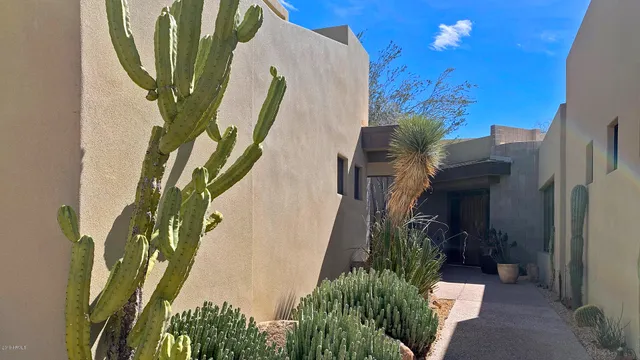 $15,000 | 10663 East Fernwood Lane, Scottsdale, AZ 85262