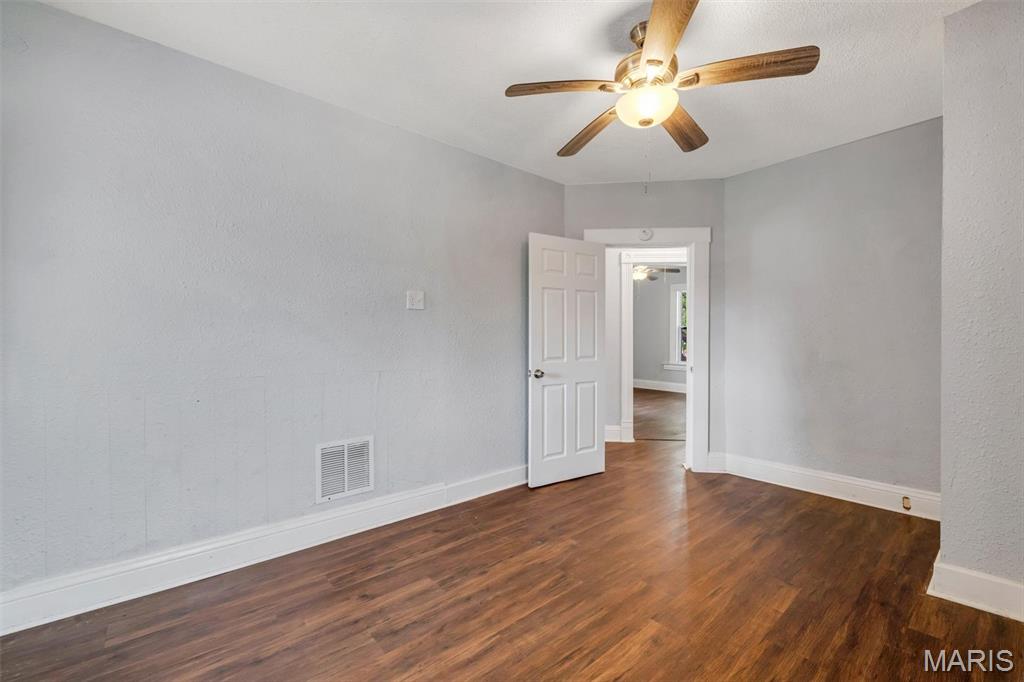 750 Lemay Ferry Road St. Louis, MO 63125 - Photo 20 of 35