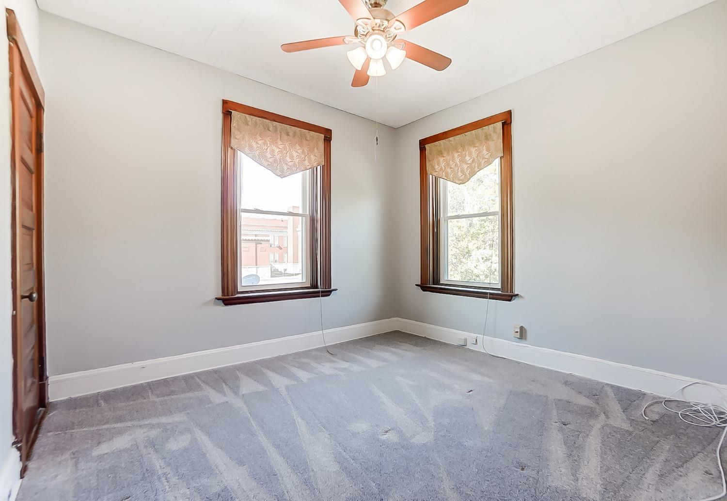 4726 Winton Road Cincinnati, OH 45232 - Photo 28 of 37 Gallery Image 28