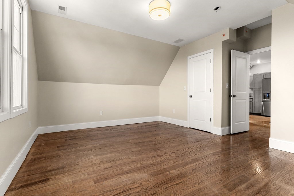 71 Ruthven Street, Unit 4 Boston, MA 02121 - Photo 13 of 17 Gallery Image 13