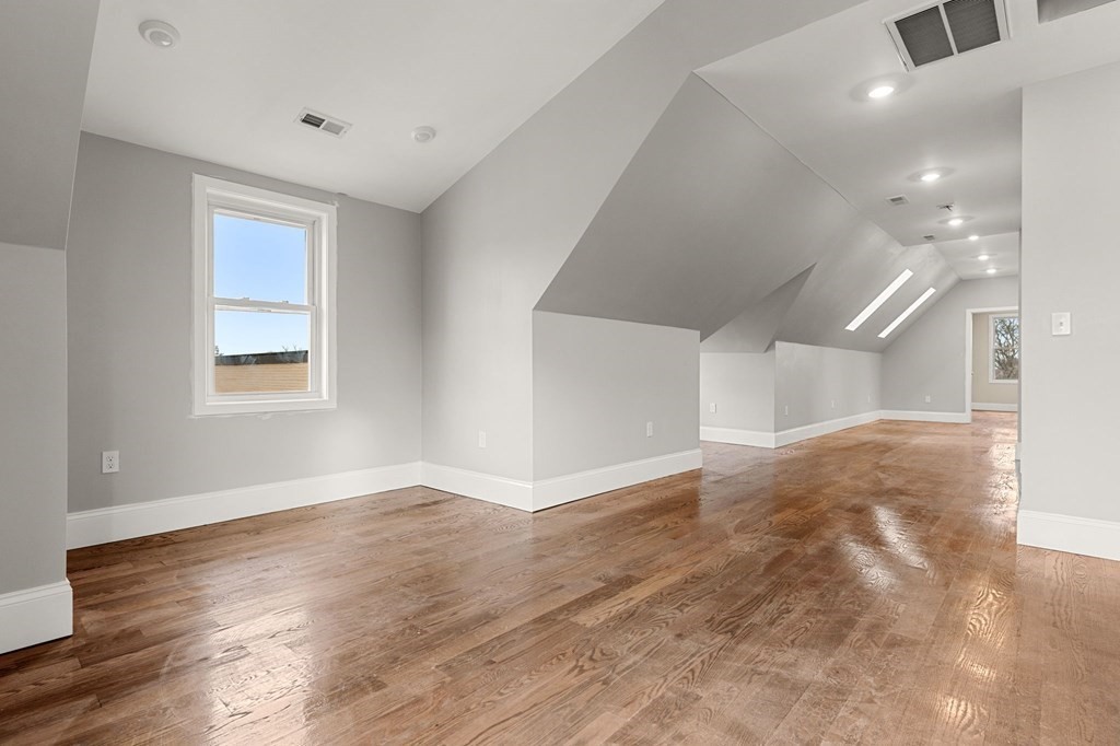 71 Ruthven Street, Unit 4 Boston, MA 02121 - Photo 4 of 17 Gallery Image 4