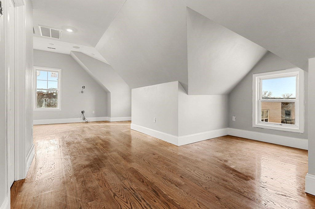 71 Ruthven Street, Unit 4 Boston, MA 02121 - Photo 5 of 17 Gallery Image 5