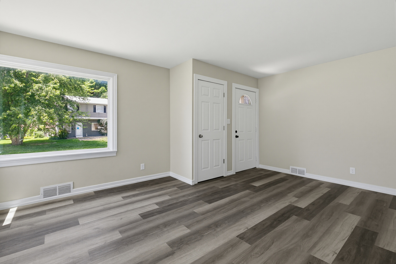 2456 32nd Street Moline, IL 61265 - Photo 6 of 39