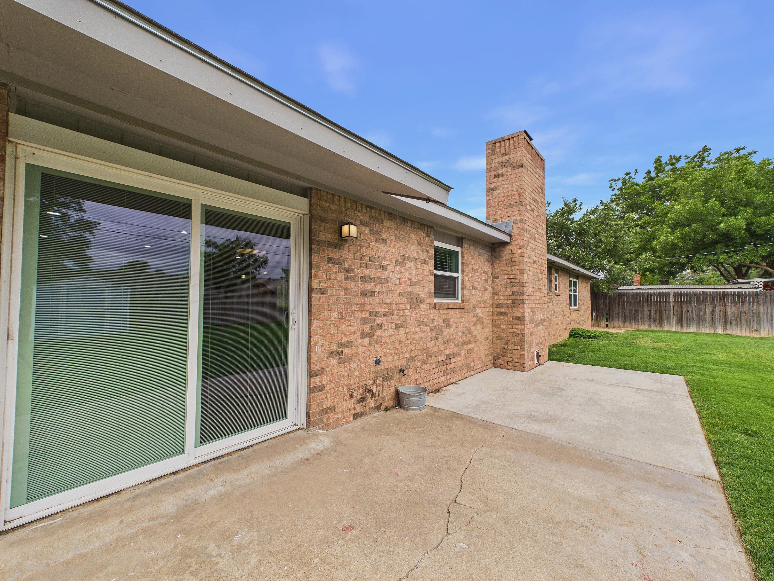 2818 John Drive Amarillo, TX 79110 - Photo 19 of 22 2818 John (2)