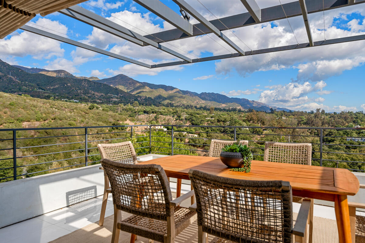 350 Conejo Road Santa Barbara, CA 93103 - Photo 23 of 47 Deck