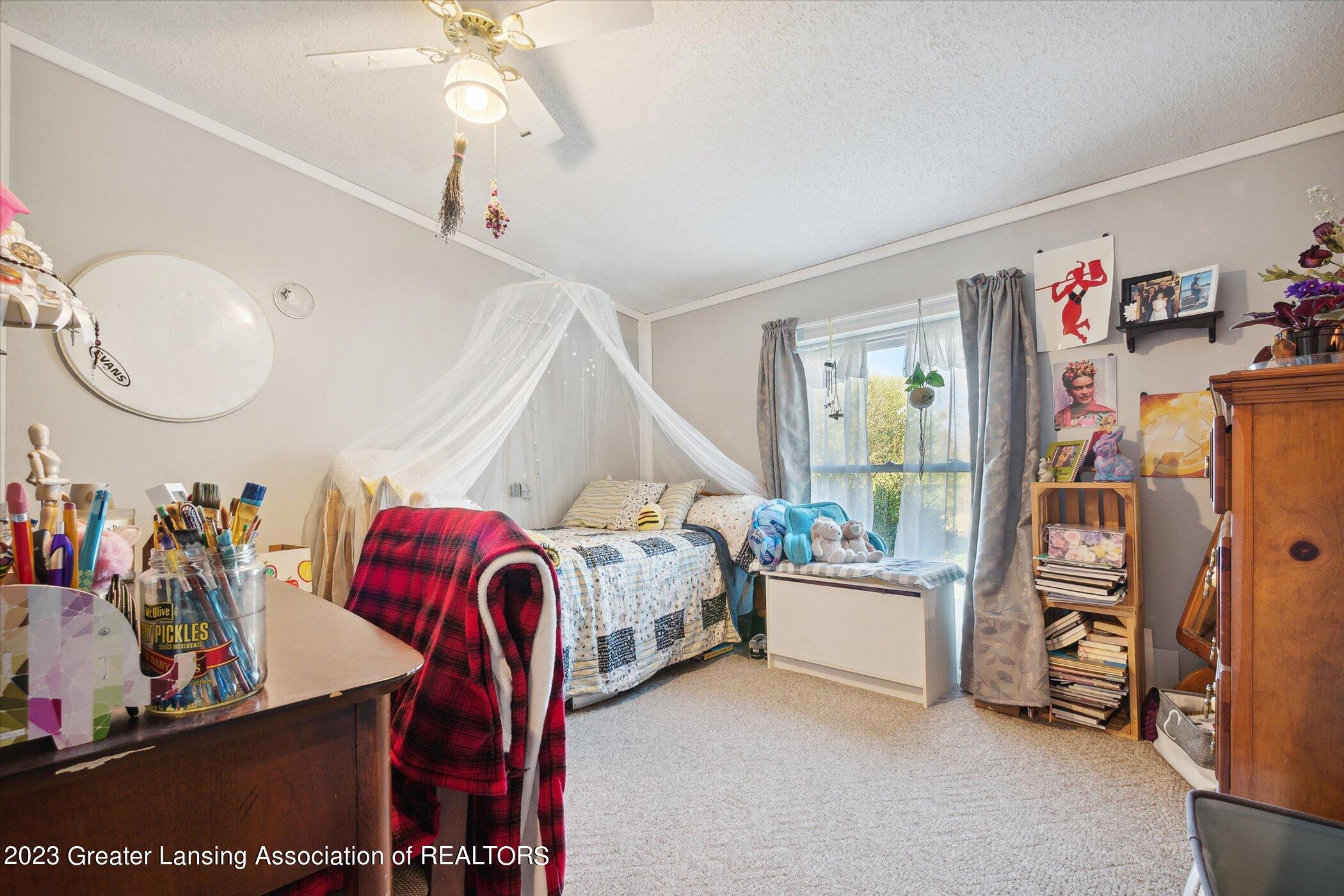915 North Canal Road Eaton Rapids, MI 48827 - Photo 23 of 31 22-915-N-Canal-Rd-Eaton-Rapids-MI-48827-