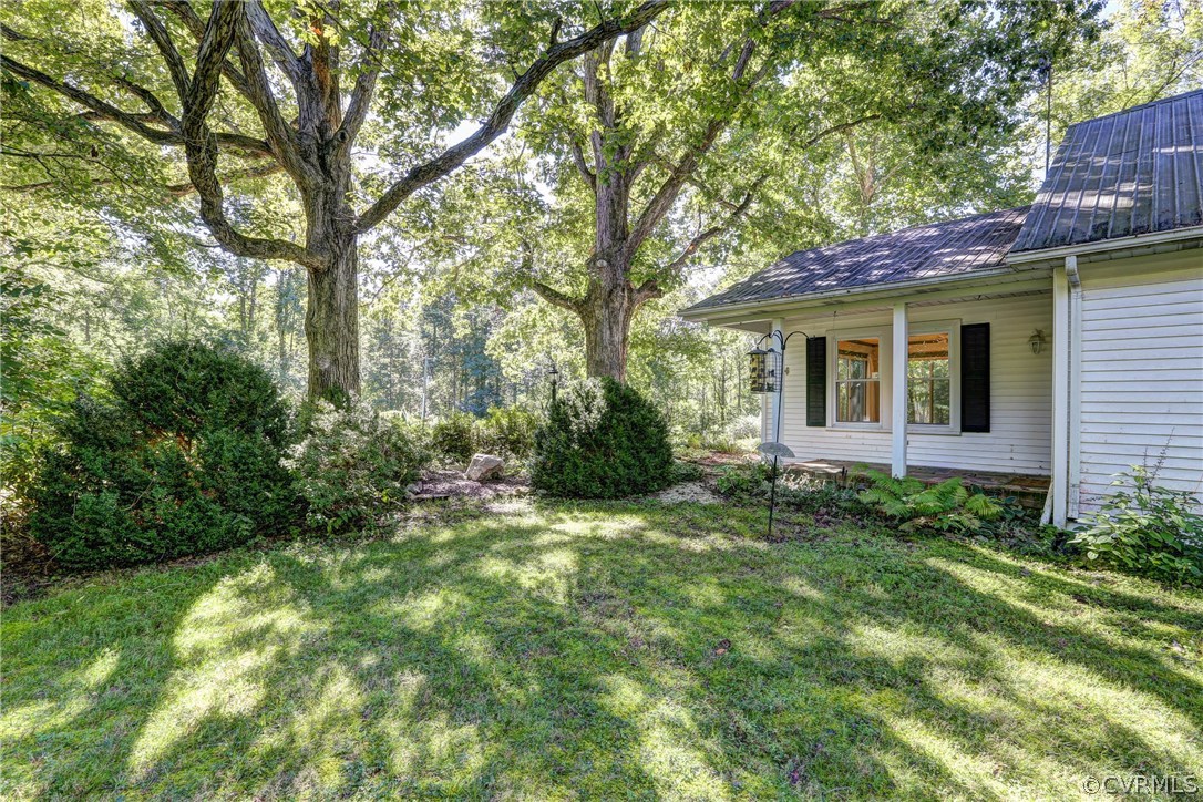 4911 Cartersville Road Powhatan, VA 23139 - Photo 3 of 29 Gallery Image 3