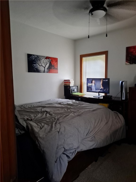 88 Pleasant Street Lincoln, RI 02865 - Photo 6 of 10 1st floor bedroom