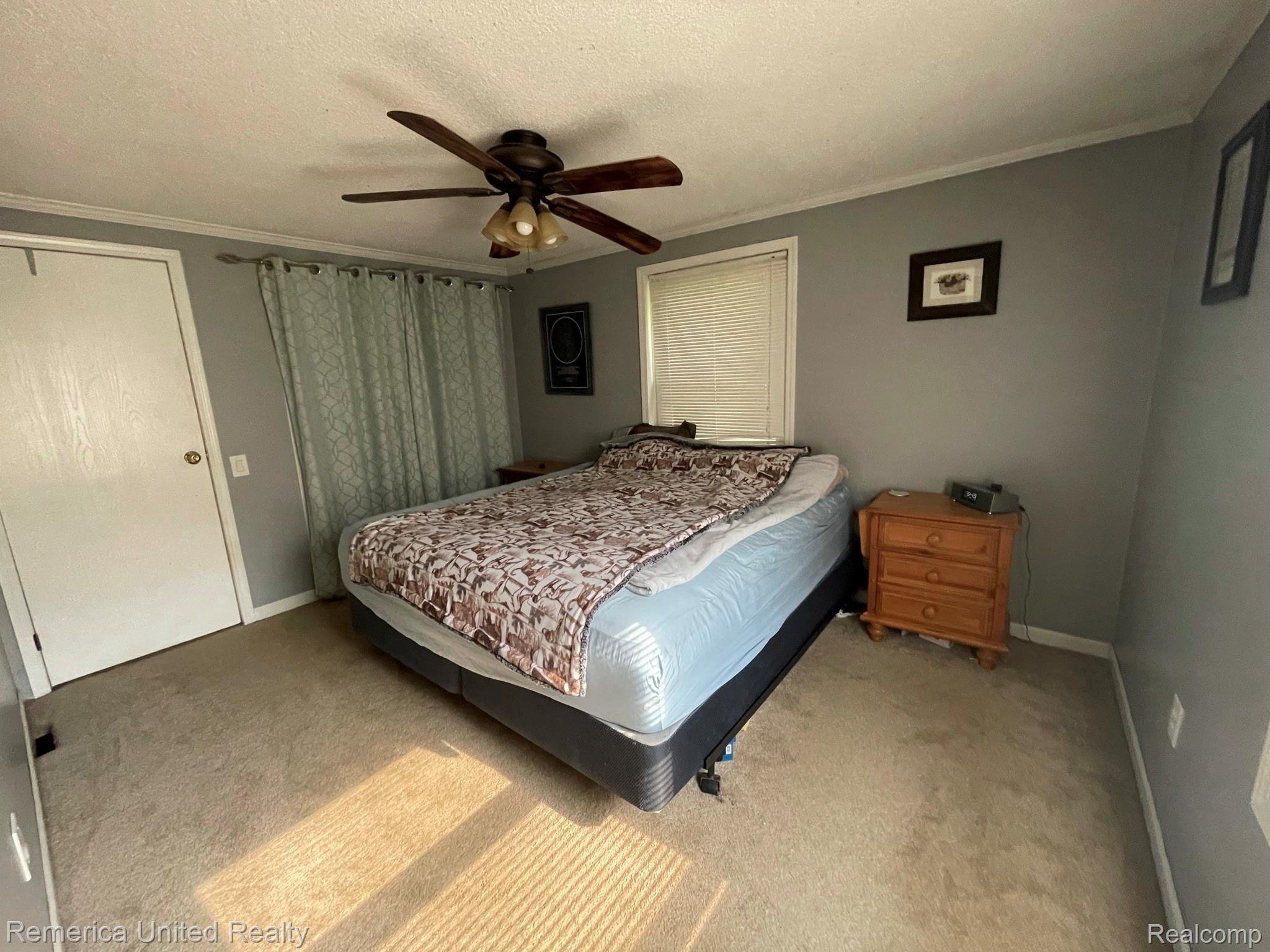 2658 Hubert Road Brighton, MI 48114 - Photo 11 of 38 IMG_3635.JPEG