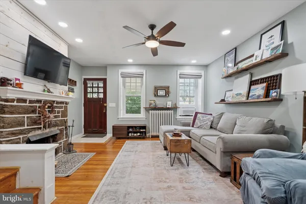 $2,700 | 7125 Cresheim Road, Philadelphia, PA 19119