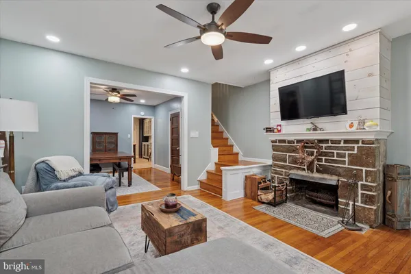$2,700 | 7125 Cresheim Road, Philadelphia, PA 19119