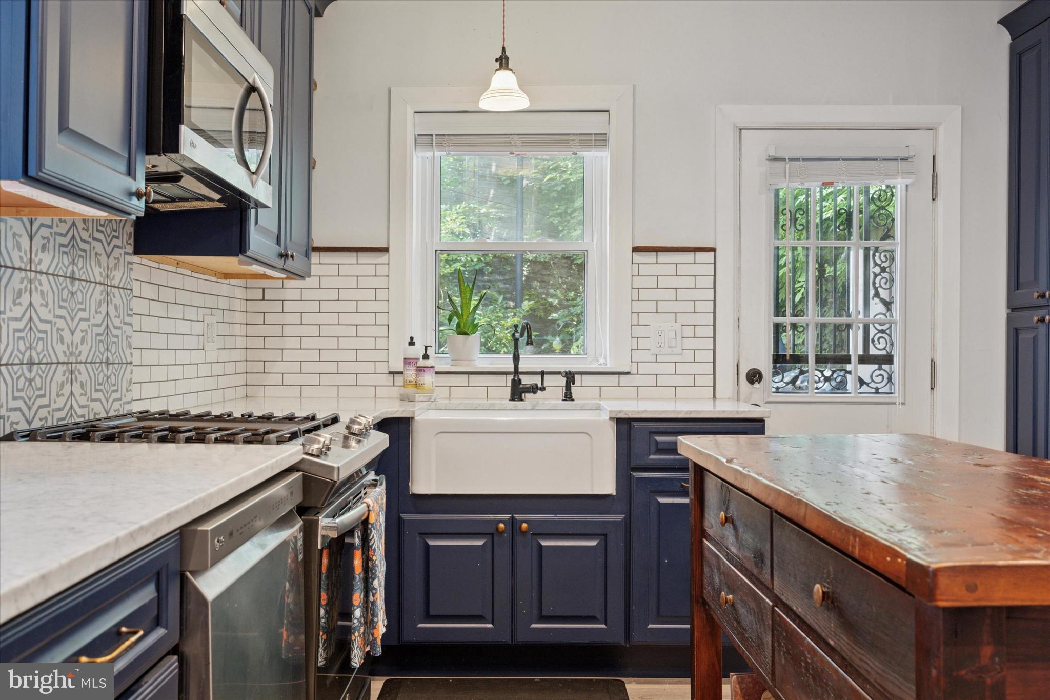 7125 Cresheim Road Philadelphia, PA 19119 - Photo 10 of 25
