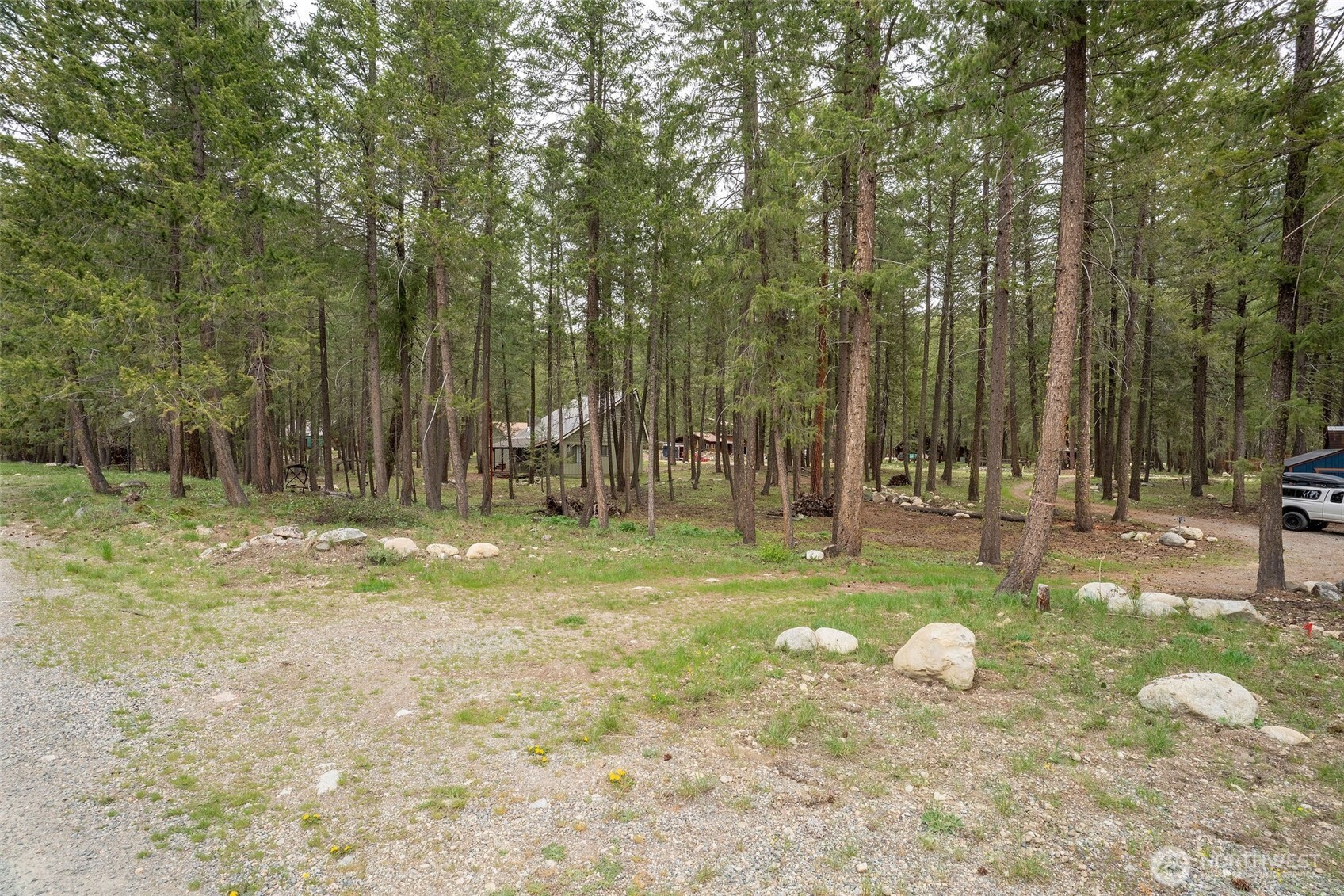 21 Littell Road Mazama, WA 98833 - Photo 3 of 9 Gallery Image 3