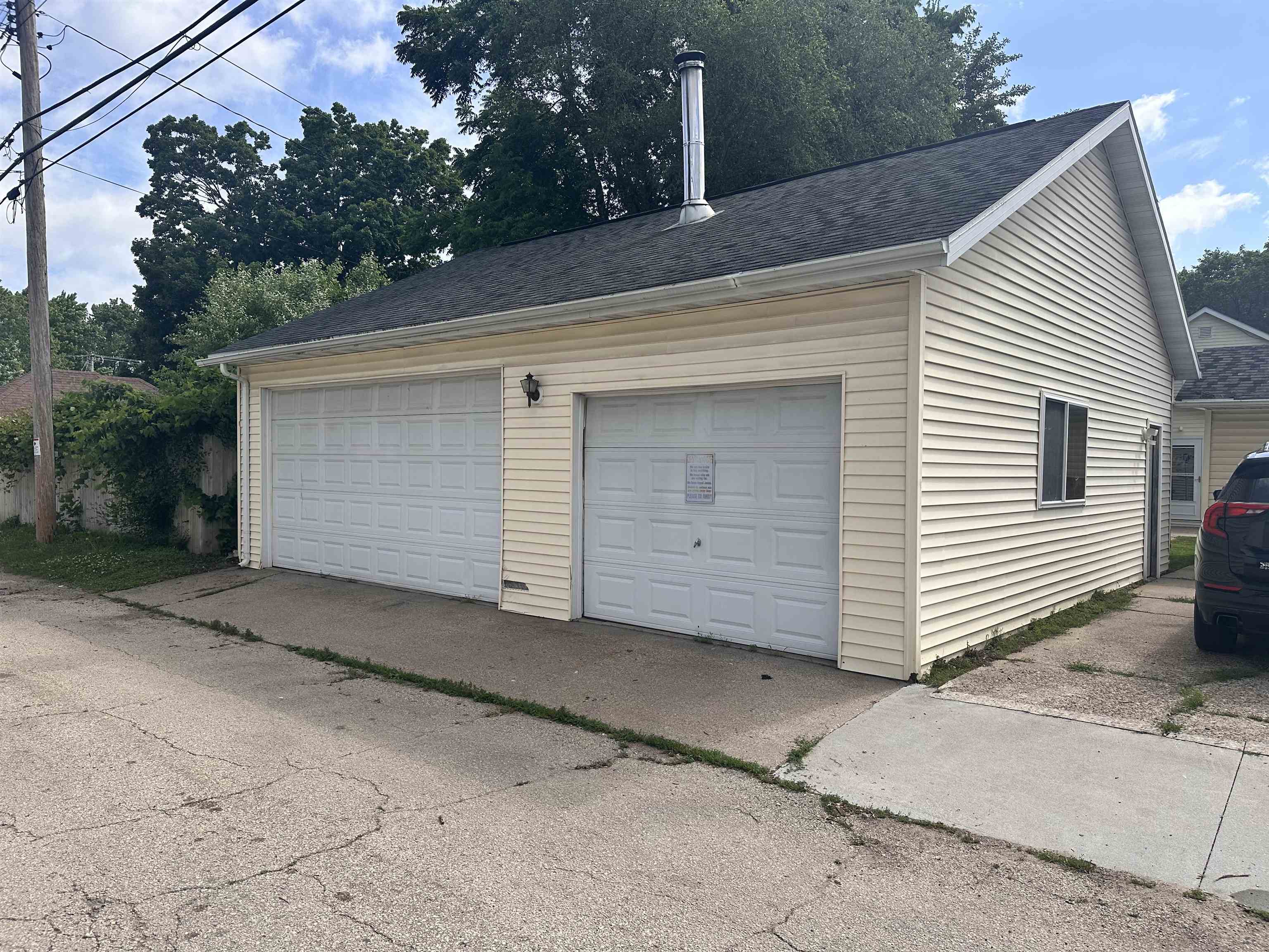 143 North Michigan Street Prairie du Chien, WI 53821 - Photo 7 of 25