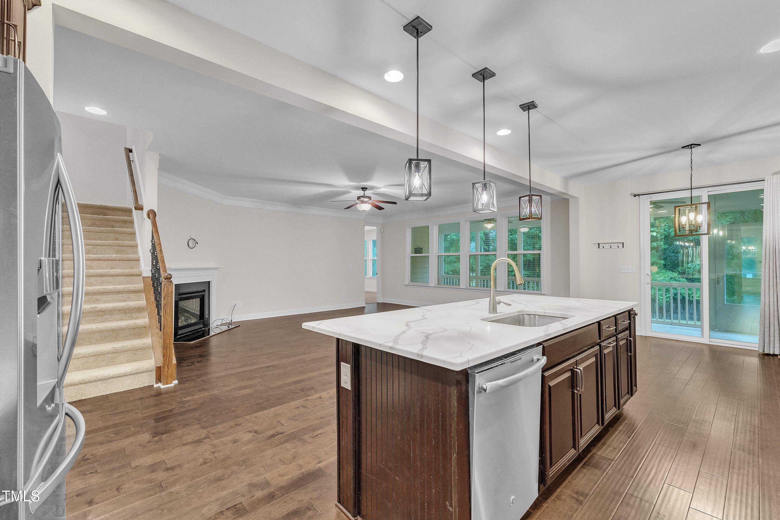 216 Pondside Drive Apex, NC 27539 - Photo 19 of 54 19-216 Pondside Dr-14