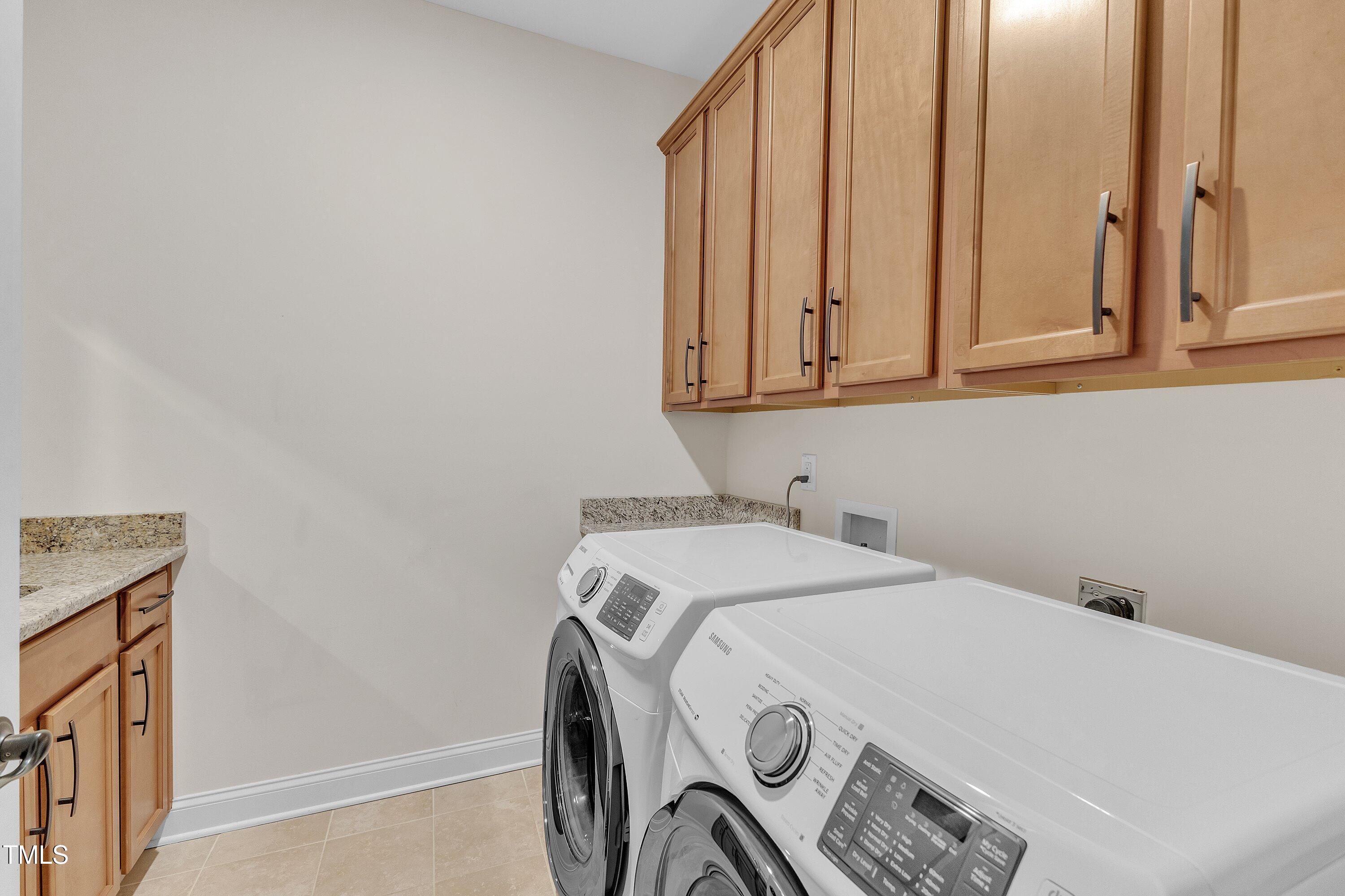 216 Pondside Drive Apex, NC 27539 - Photo 22 of 54 12-216 Pondside Dr-7