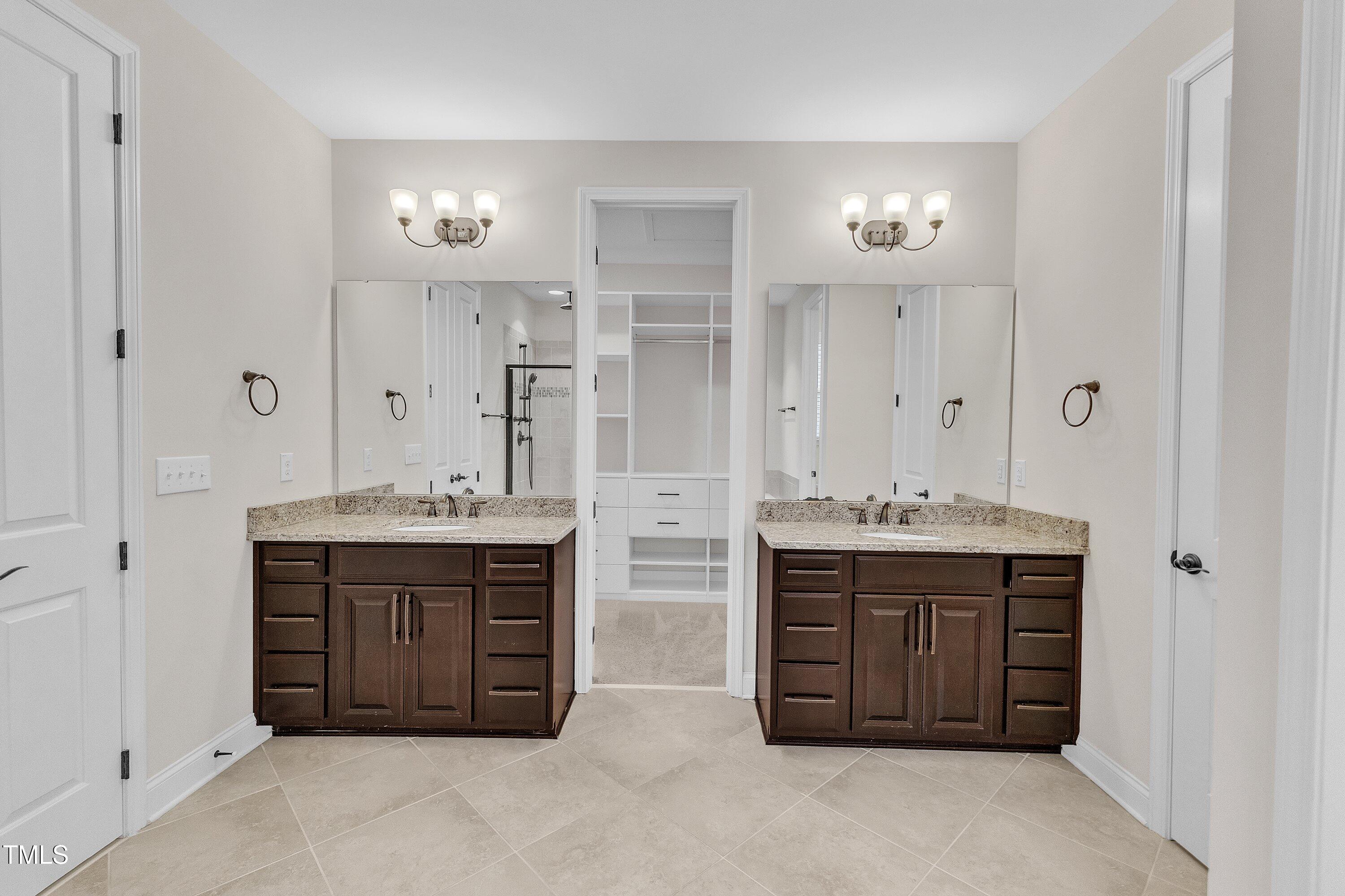 216 Pondside Drive Apex, NC 27539 - Photo 28 of 54 29-216 Pondside Dr-24