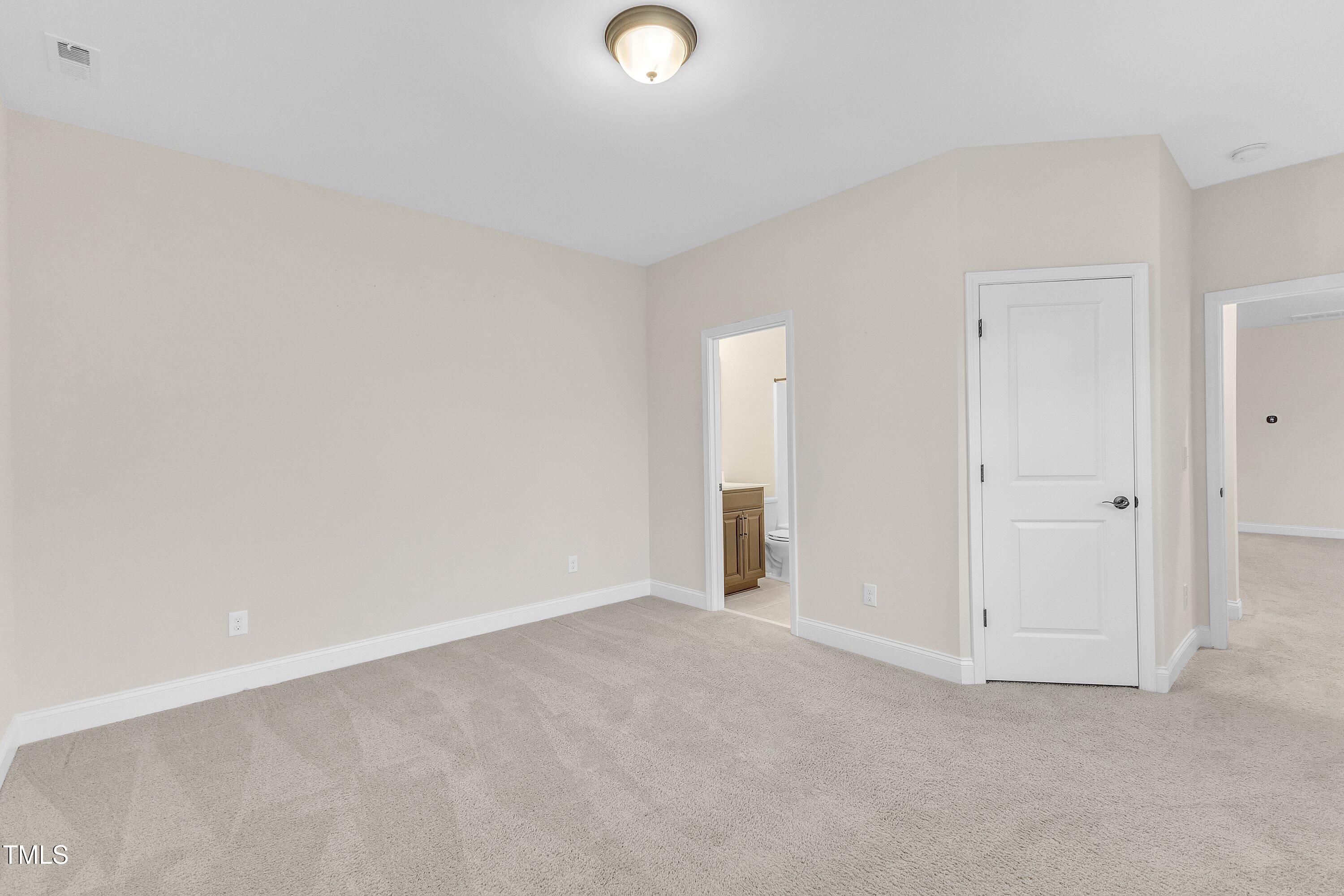 216 Pondside Drive Apex, NC 27539 - Photo 32 of 54 33-216 Pondside Dr-28