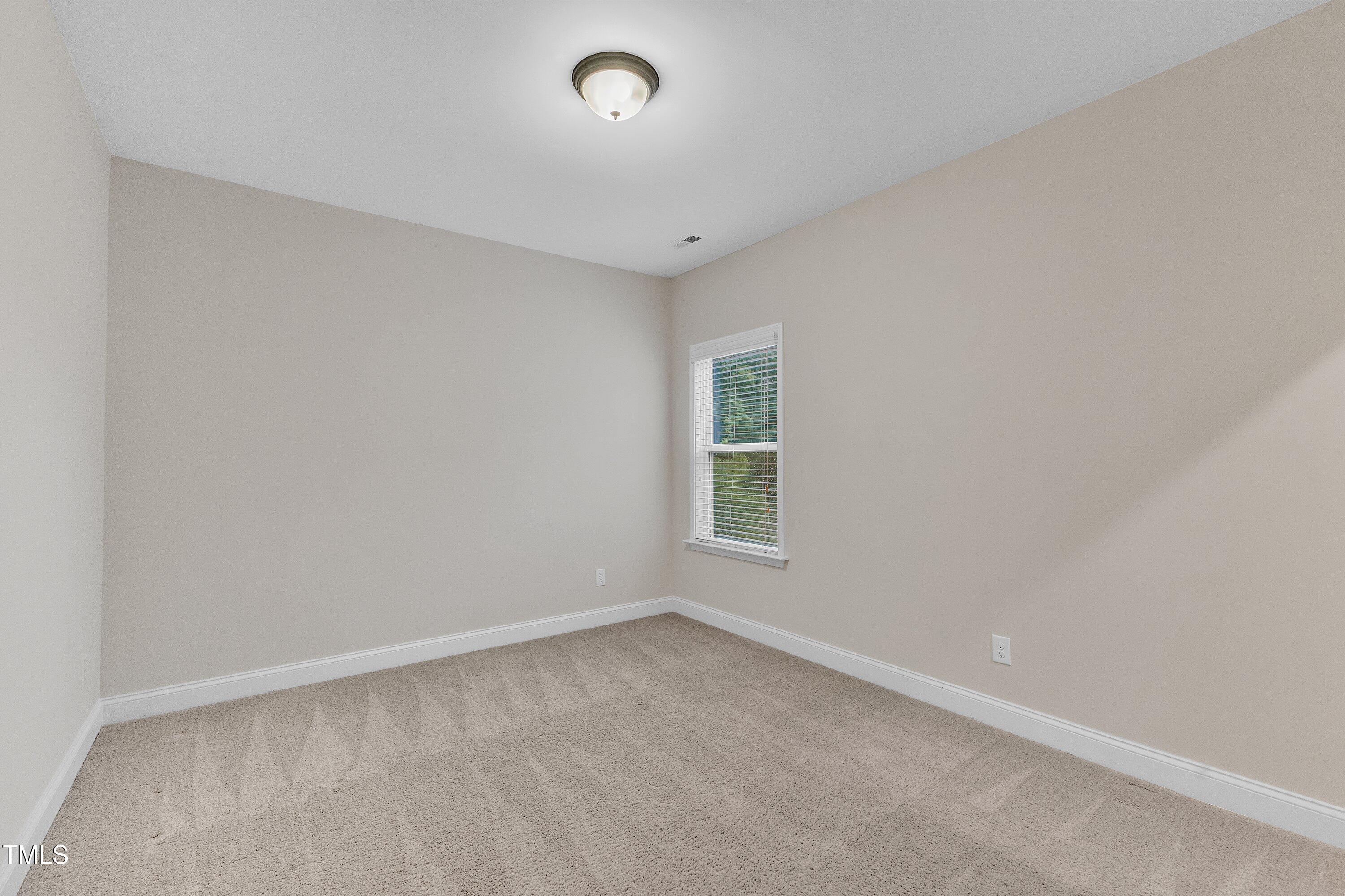 216 Pondside Drive Apex, NC 27539 - Photo 38 of 54 39-216 Pondside Dr-34