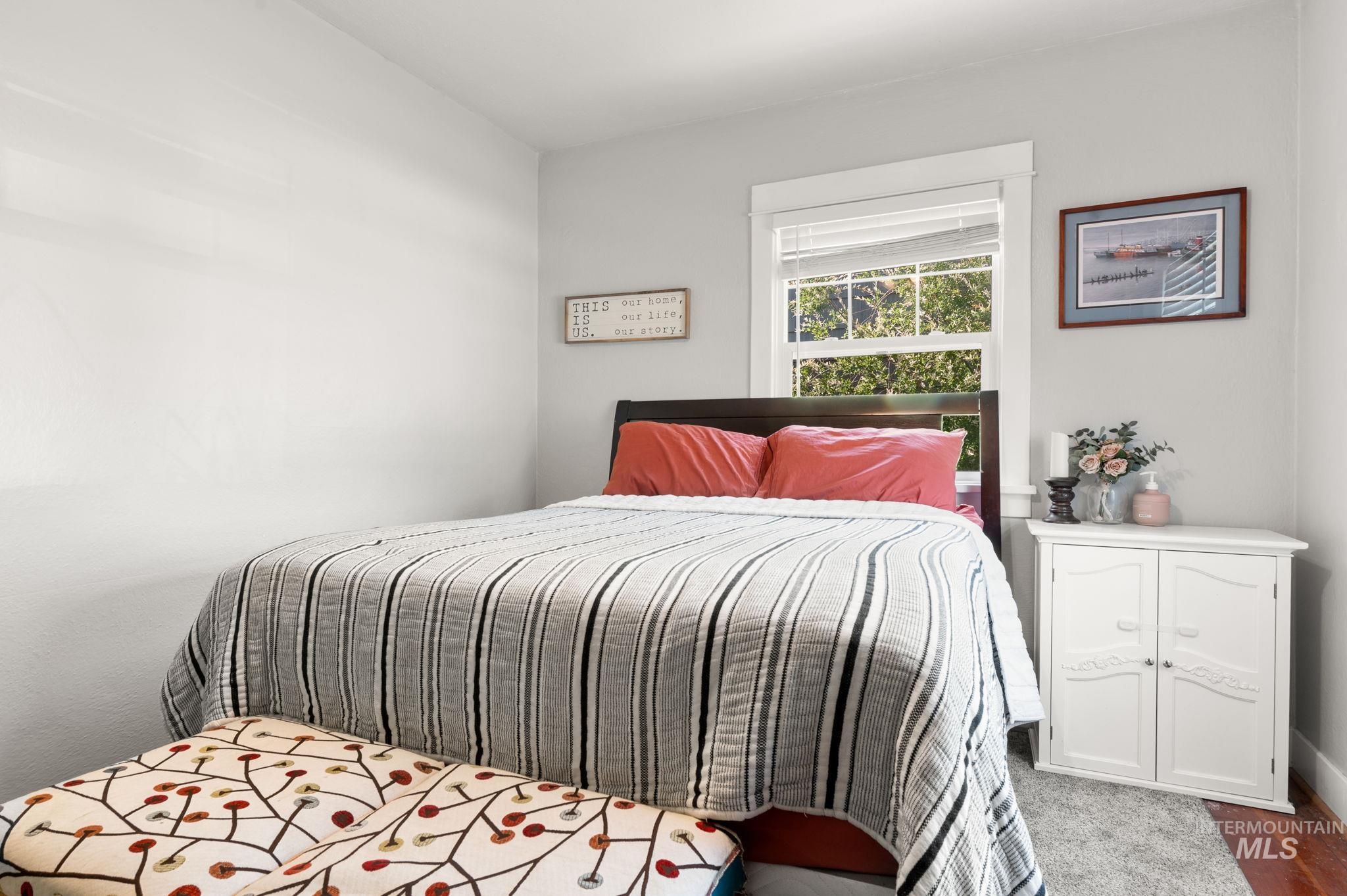 907 3rd Street Lewiston, ID 83501 - Photo 16 of 26 View of bedroom