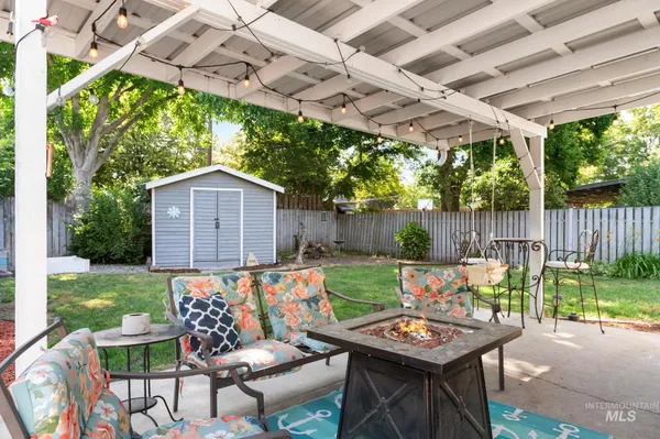 $319,950 | 907 3rd Street, Lewiston, ID 83501