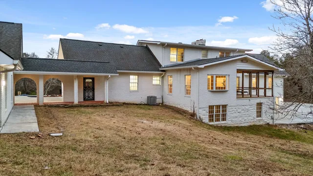 $1,150,000 | 3176 Chestnut Circle Northwest, Cleveland, TN 37312