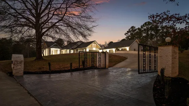 $1,150,000 | 3176 Chestnut Circle Northwest, Cleveland, TN 37312