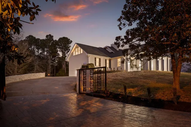 $1,150,000 | 3176 Chestnut Circle Northwest, Cleveland, TN 37312