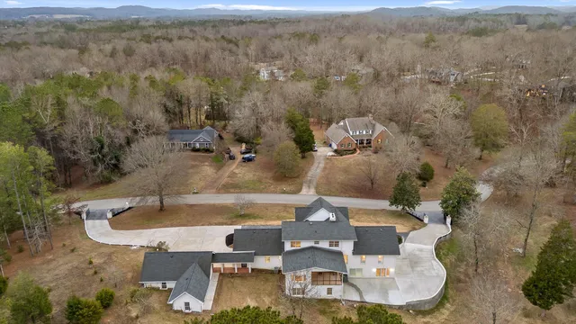$1,150,000 | 3176 Chestnut Circle Northwest, Cleveland, TN 37312