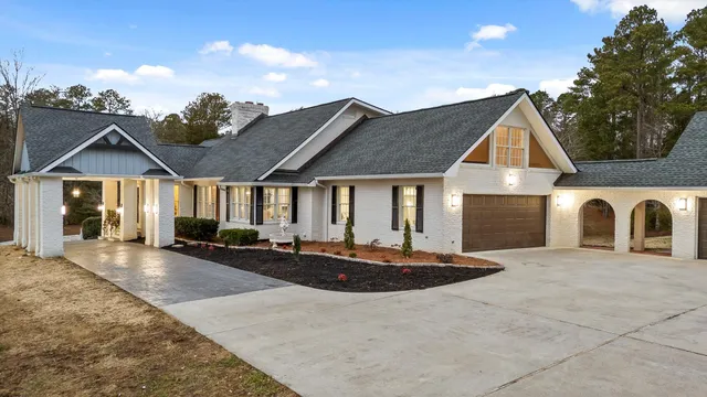 $1,150,000 | 3176 Chestnut Circle Northwest, Cleveland, TN 37312