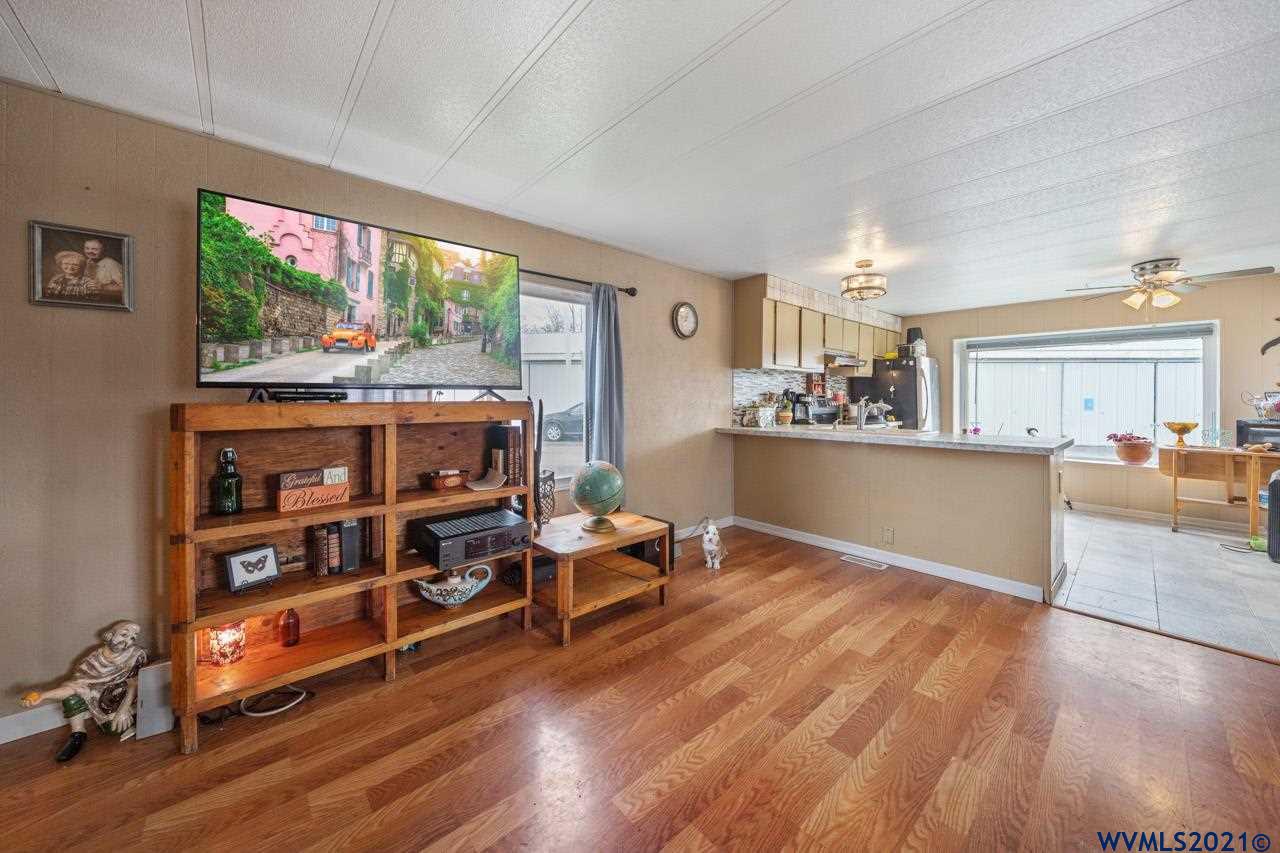 5355 River ( Road, Unit 25 Keizer, OR 97303 - Photo 17 of 26