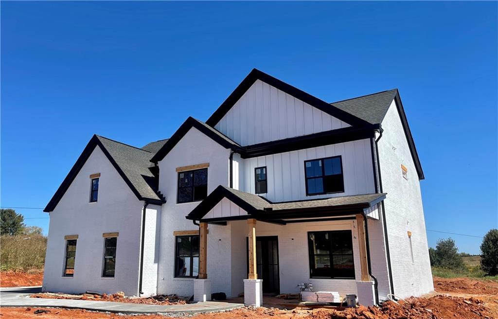 531 Dunahoo Road Winder, GA 30680 - Photo 1 of 1 a front view of a house with garage