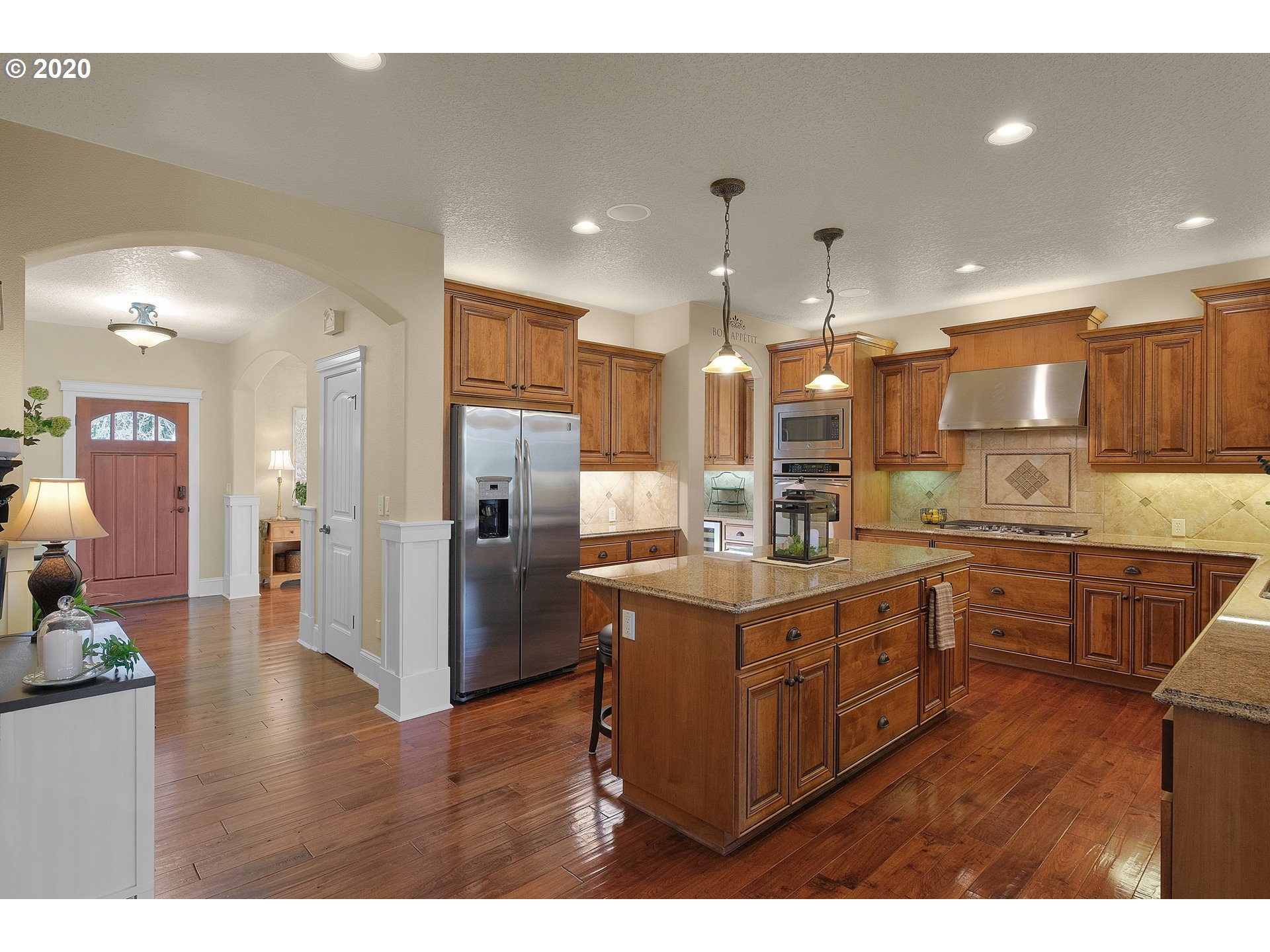 16982 Southwest Richen Park Circle Sherwood, OR 97140 - Photo 9 of 32 Gallery Image 9
