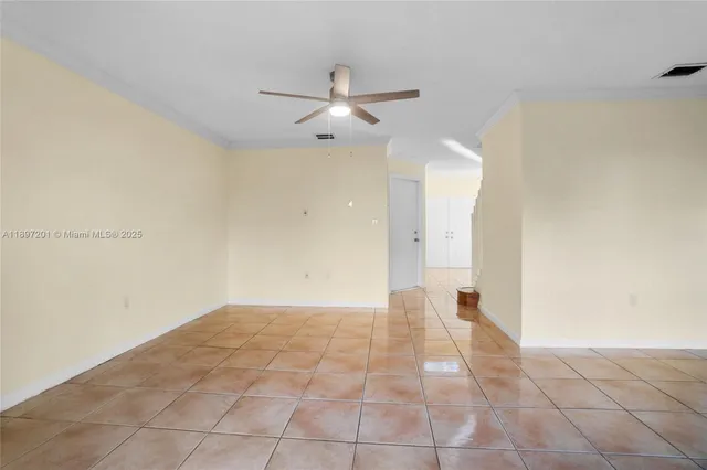 $495,000 | 239 Mahogany Terrace, Davie, FL 33325