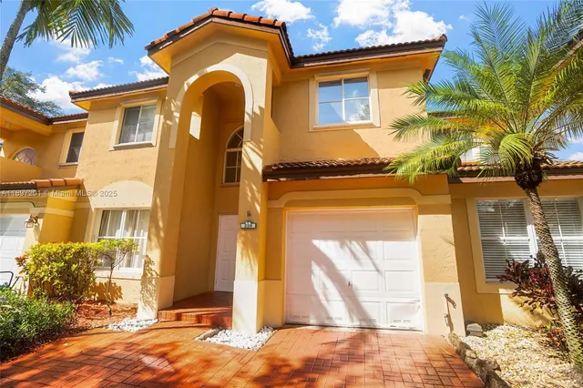 $495,000 | 239 Mahogany Terrace, Davie, FL 33325