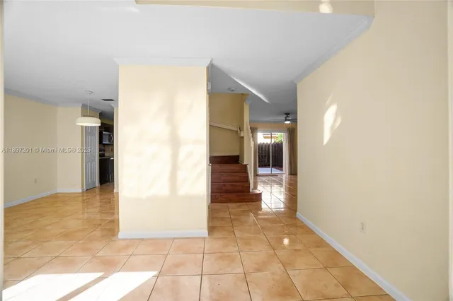 $495,000 | 239 Mahogany Terrace, Davie, FL 33325