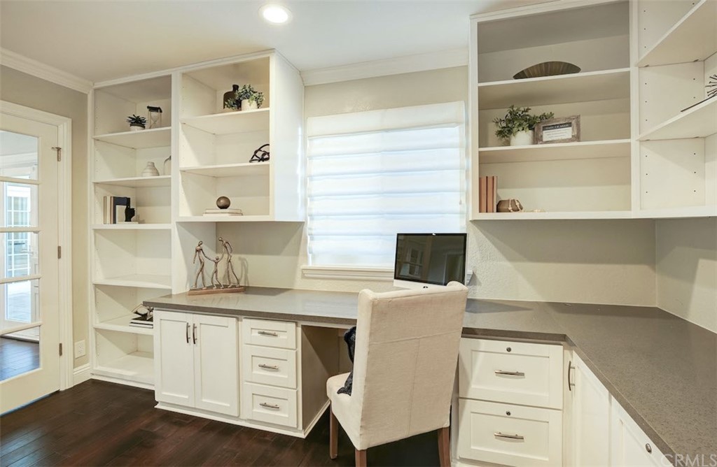 22805 Rio Lobos Road Diamond Bar, CA 91765 - Photo 22 of 50 a view of cabinets a oven and a potted plant on the counter