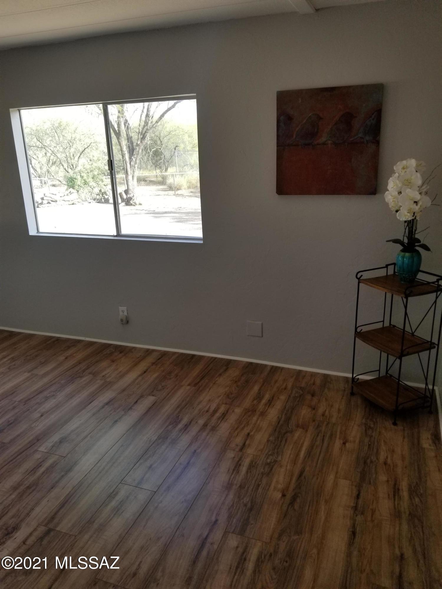6740 South Caballo Road Tucson, AZ 85746 - Photo 12 of 48 Gallery Image 12