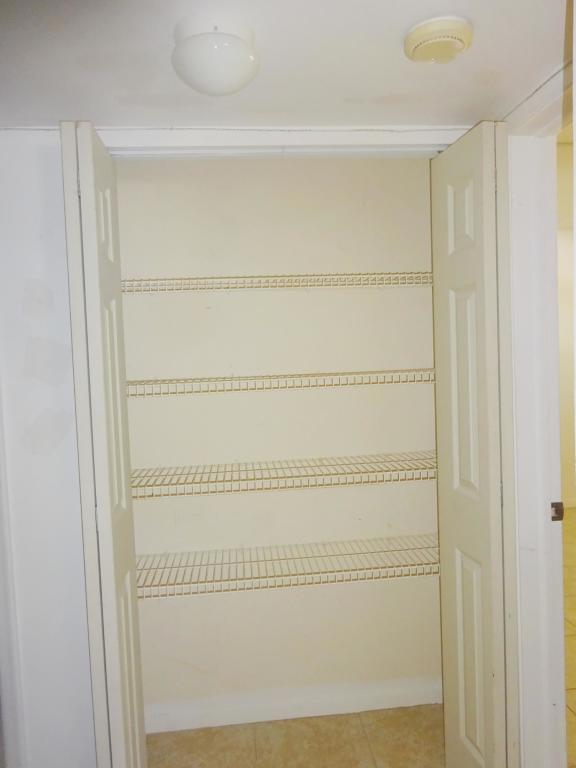 450 Southwest 2nd Avenue, Unit 107A Boca Raton, FL 33432 - Photo 5 of 21 Hall Pantry!
