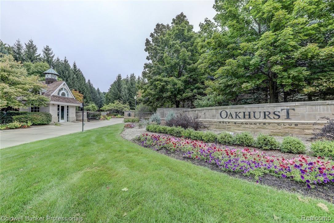 4568 Oakhurst Ridge Road Clarkston, MI 48348 - Photo 4 of 41 d1.jpg