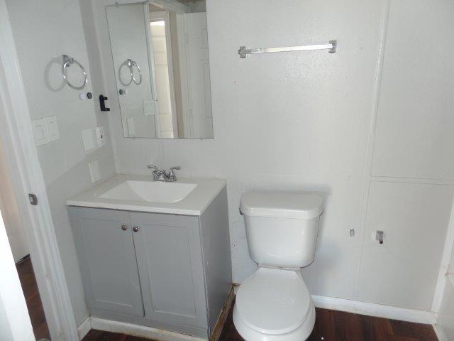 125 Oak Drive Springtown, TX 76082 - Photo 9 of 18