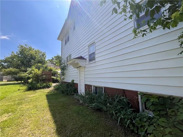 $230,000 | 223 South Eddy Street, Fort Scott, KS 66701