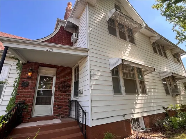 $230,000 | 223 South Eddy Street, Fort Scott, KS 66701