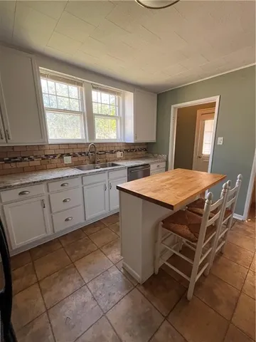 $230,000 | 223 South Eddy Street, Fort Scott, KS 66701