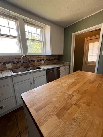 $230,000 | 223 South Eddy Street, Fort Scott, KS 66701