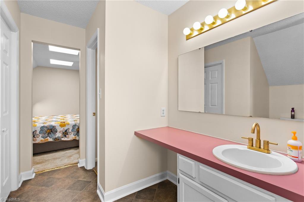 3954 Evergreen Drive Trinity, NC 27370 - Photo 18 of 50 En-suite primary bathroom