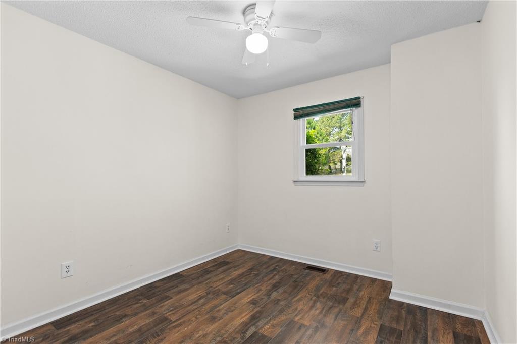 3954 Evergreen Drive Trinity, NC 27370 - Photo 26 of 50 Third bedroom
