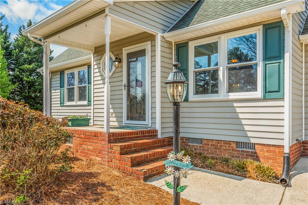 3954 Evergreen Drive Trinity, NC 27370 - Photo 3 of 50
