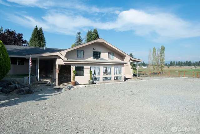 $1,289,000 | 38918 191st Avenue Southeast, Auburn, WA 98092